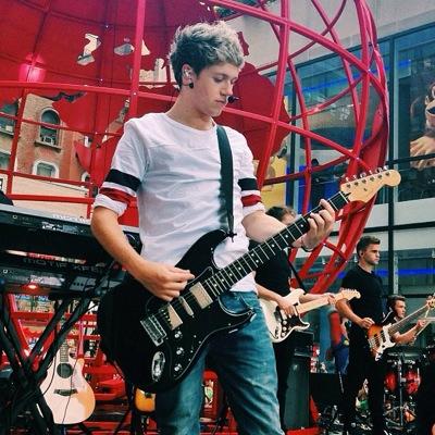 #onedirection is the bom