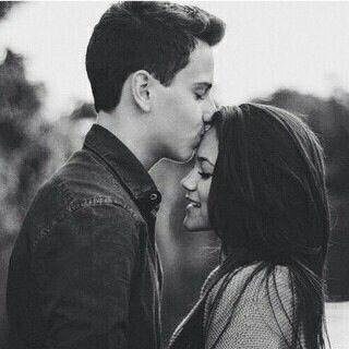 JujuGhadeer's profile picture. 