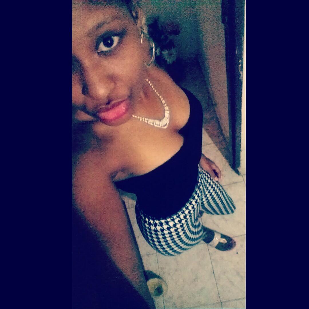 IG? @NellysVialet_