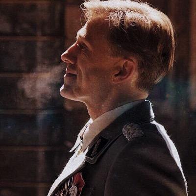 { inglourious basterds }