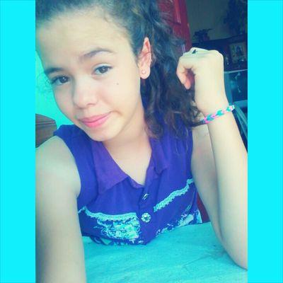 thamyresfranci3's profile picture. Tão natural quanto a luz do dia
Mas que preguiça boa
Me deixa aqui à toa
Hoje ninguém vai estragar meu dia...