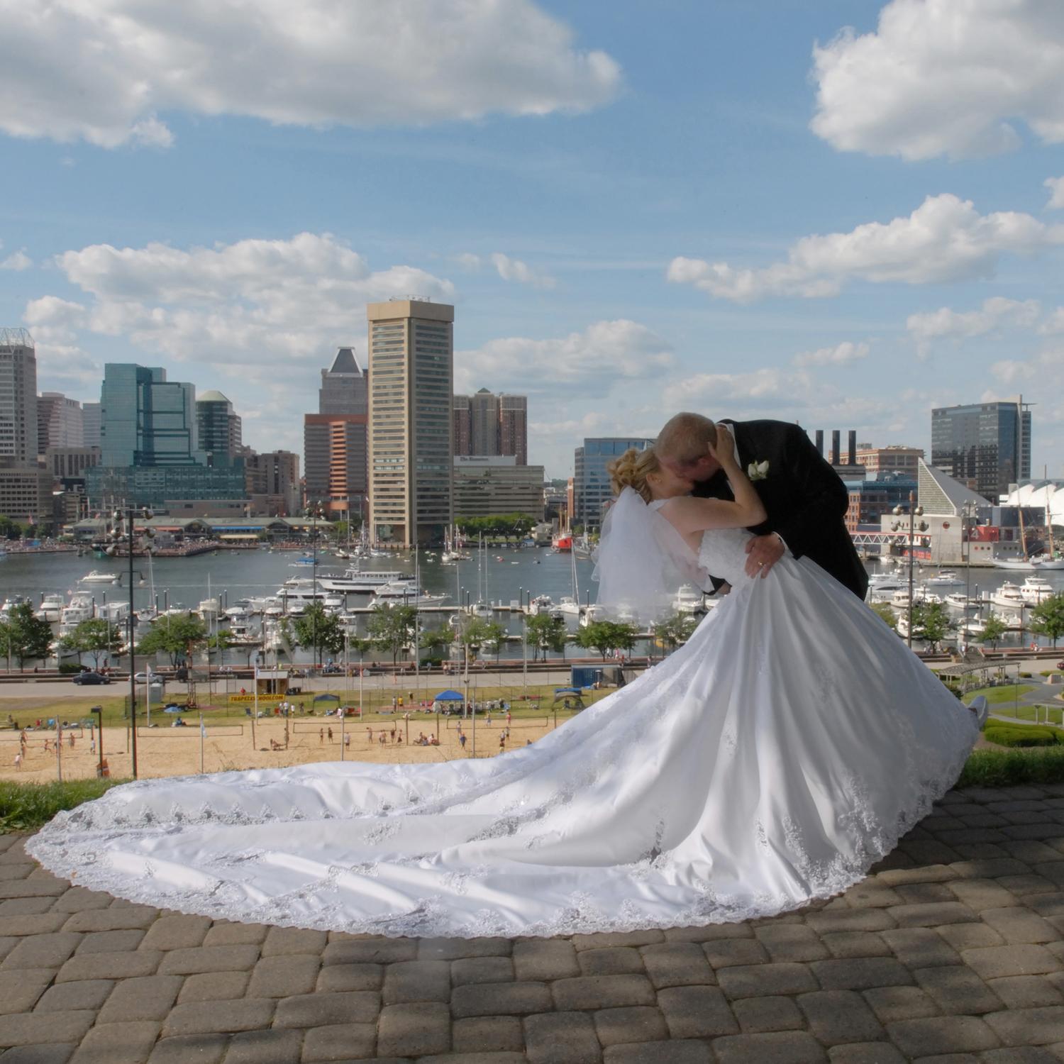 lintonphoto's profile picture. 