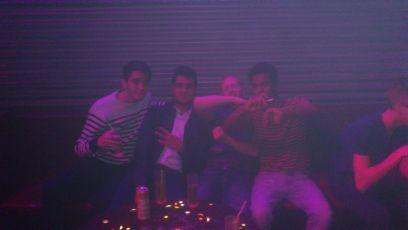 1ChocolateFor2's profile picture. Le Lion ne sourit qu'à moitié