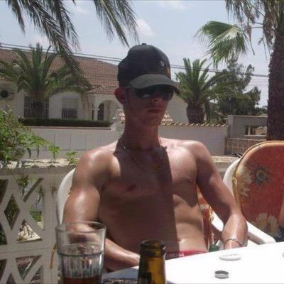 regionarvalo's profile picture. tu me respecte jte respecte sinon clic clic