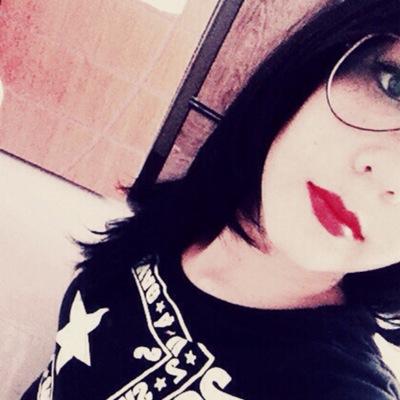 belieber little black star.   instagran:heloizas760 snap: heeloizaa760 sigo todos de volta