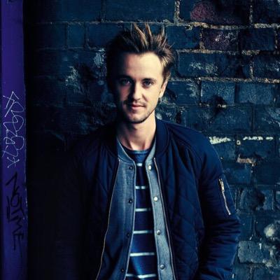 TomFeltonFT's profile picture. I'm a sexy ass motherfucker [21+|RP|Bisexual|Descriptive|Dominant]