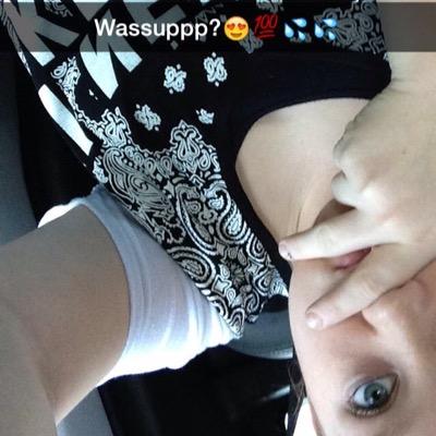 MakaylaMariePatterson
•Kevin Gates•
#BWA
Arm && Hammer