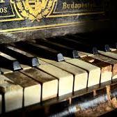 Pianist & Composer in my free time. You can listen to my original compositions and covers in YouTube: https://t.co/21HR8zPnU6