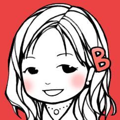 テニスとヨガとネイルと外食が大好き♫