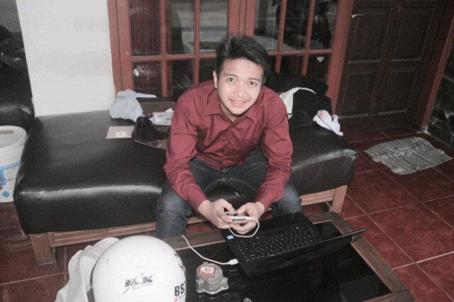 AhmadKhrdn's profile picture. Jangan bangga dengan apa yg kau punya di dunia 😏