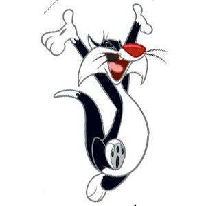 me gusta ver hora de aventura un show mas rabbids invasion entre otros