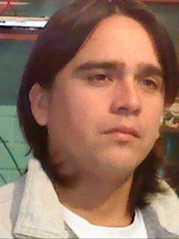 Serenense de corazon y amante de mi familia