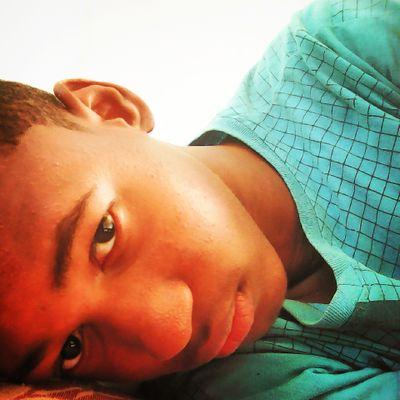 I wanna become a  great rapper or singer some day in life...... I got dreams u no
