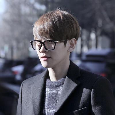 baekhyun's biggest anti///weak for uniq///hiatus