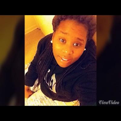 ceetee gf. , i cuts up ' no scissors , ibe w| the shits