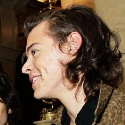 Harry's finger r just