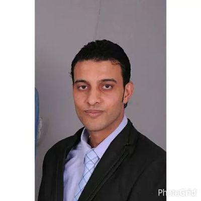 سياسي