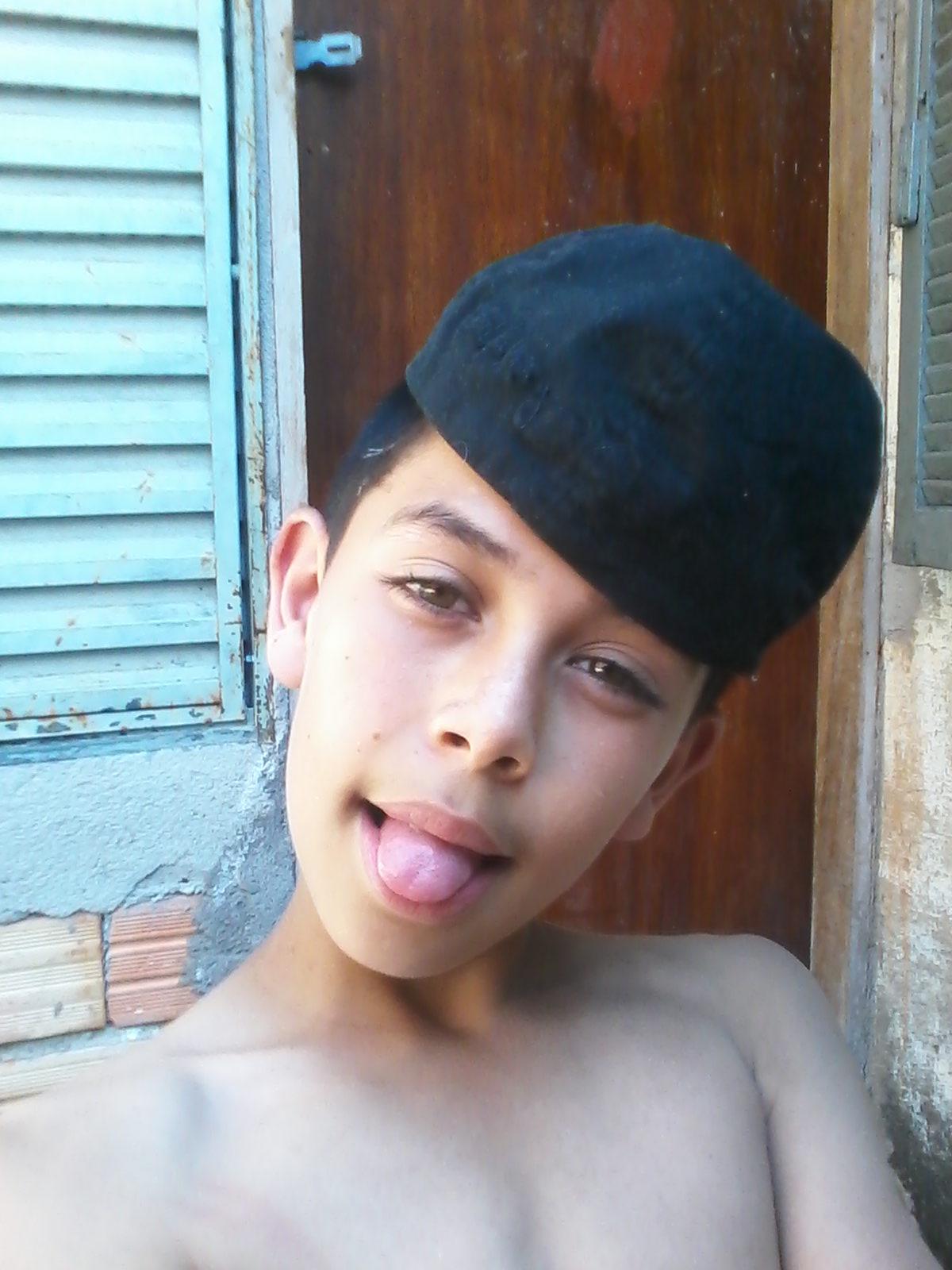 dadatas14's profile picture. 