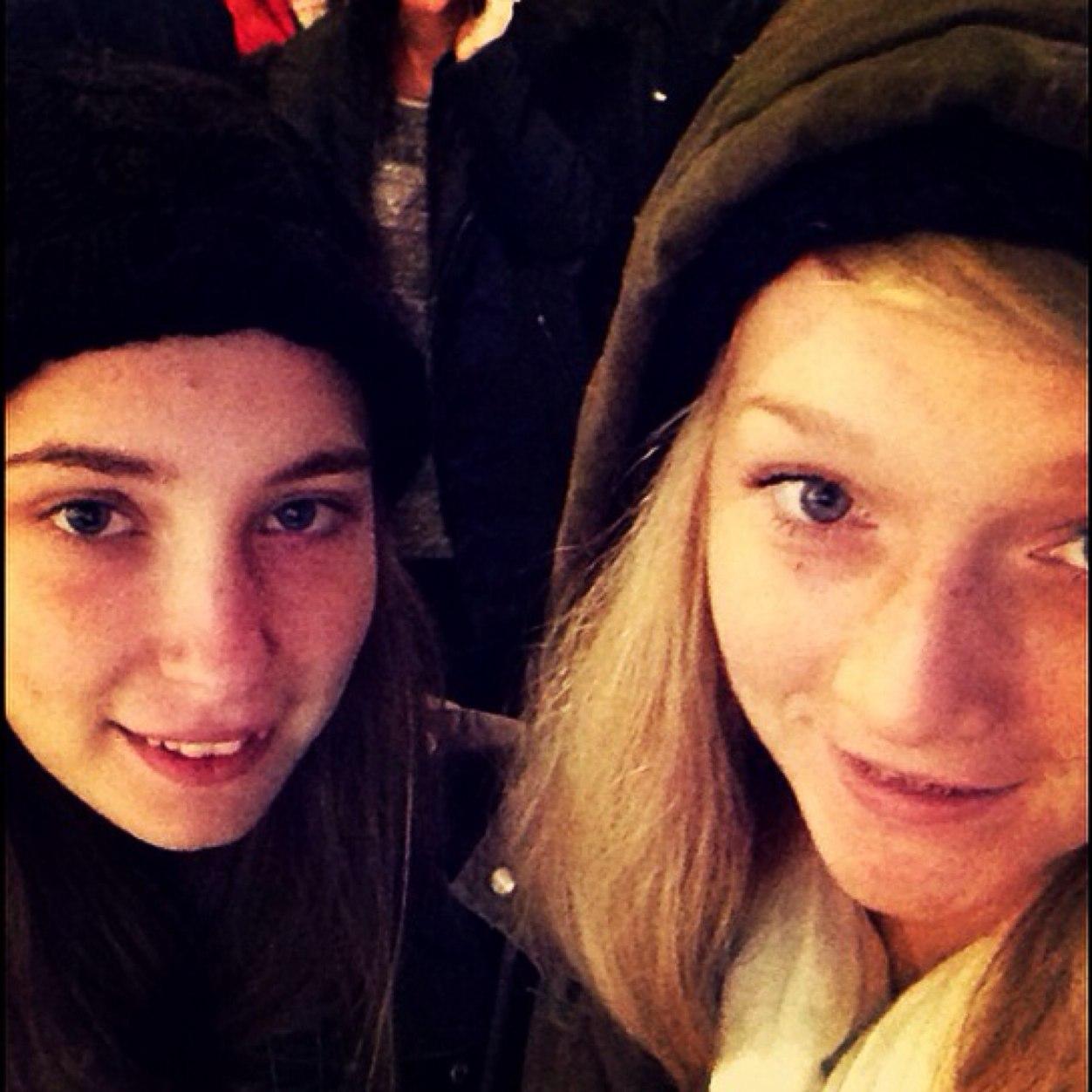 Kayleigh1959's profile picture. GirlsAloud-19-05-09♥ ♥Met @NicolaRoberts 27/09/11 and @KimberleyJWalsh 26/09/13. 11thOctober2012 AML tour♥ 20tMarch2013 TEN tour.