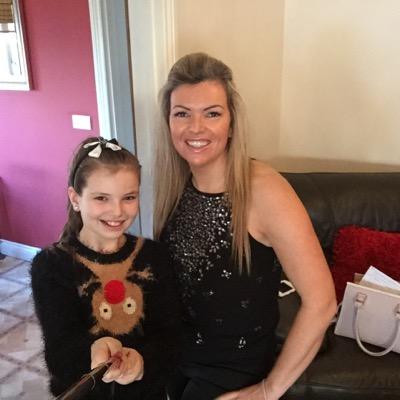 Great family and friends make life complete! Live every day x