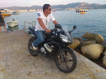 davidykenia's profile picture. 