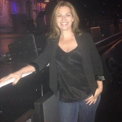 tarawolper's profile picture. Real Estate Expert, Luxury Estates Specialist, Mother