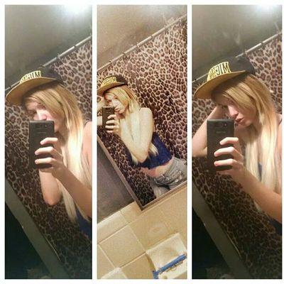 HoodPrincesss's profile picture. 