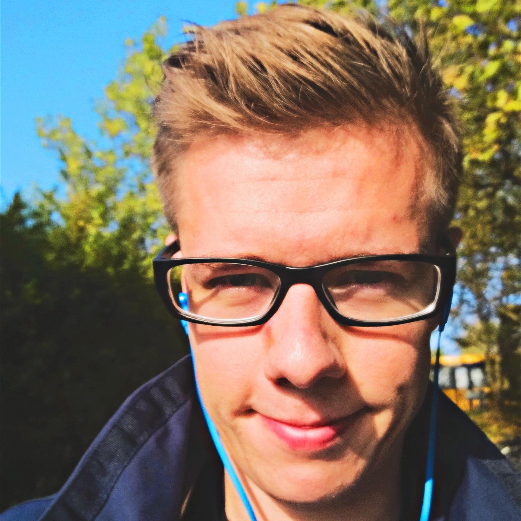 lauibsen's profile picture. Join me in all my experiences on the way :) #culture #kulturdk #teater #theatre #musical #ballet #opera #comedy #musik #music