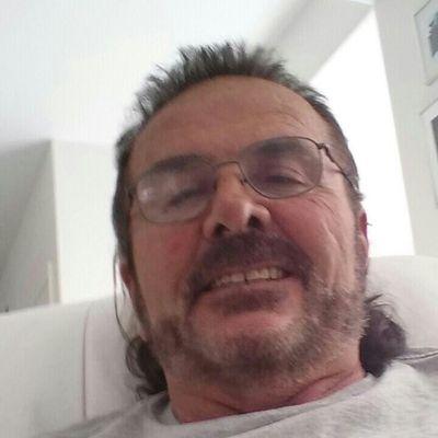 ComolloJohn's profile picture. 