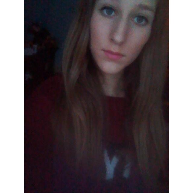 NoraVisser12's profile picture. x