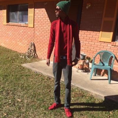 23 years young aspires model actor and rapper i have many talentes to show the world. dibt be a ghost follwer fwm dm me ill cha back