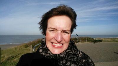 gastvrouw en eigenaar van restaurant 'de Hinde' in Hindeloopen, mooiste stad van Friesland direkt aan het IJsselmeer