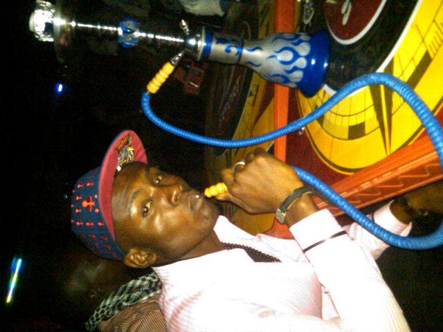 Am just myself dowin things in a good way am into music I no am nt goin dwn I pray god should let hit my dream with him I hav hope