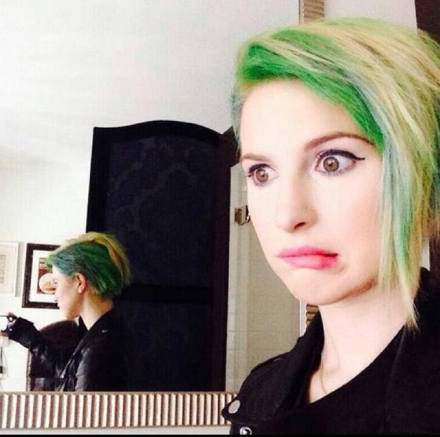 I always knew I wanted to be in a band.
(RP)