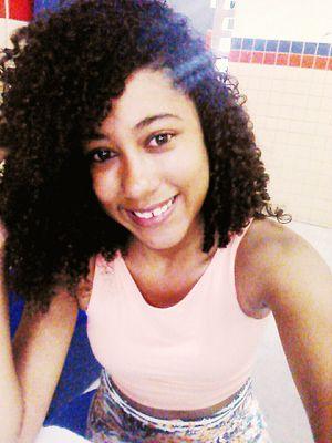 Quer fingir que está bem? Sorria!