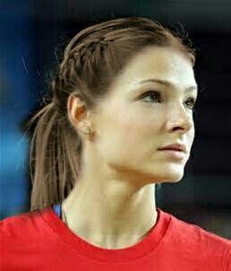 Jessie_T_R's profile picture. Getting my dad @DecRobertson to help me find a house here. 18 years old. Professional baker.