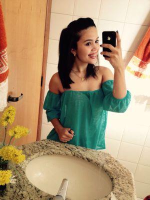 ♚Errar, superar, aprender e recomeçar, assim que devemos ♚♩
levar a vida.        シツ
by: Lais pereira ╮(╯▽╰)╭♪♪