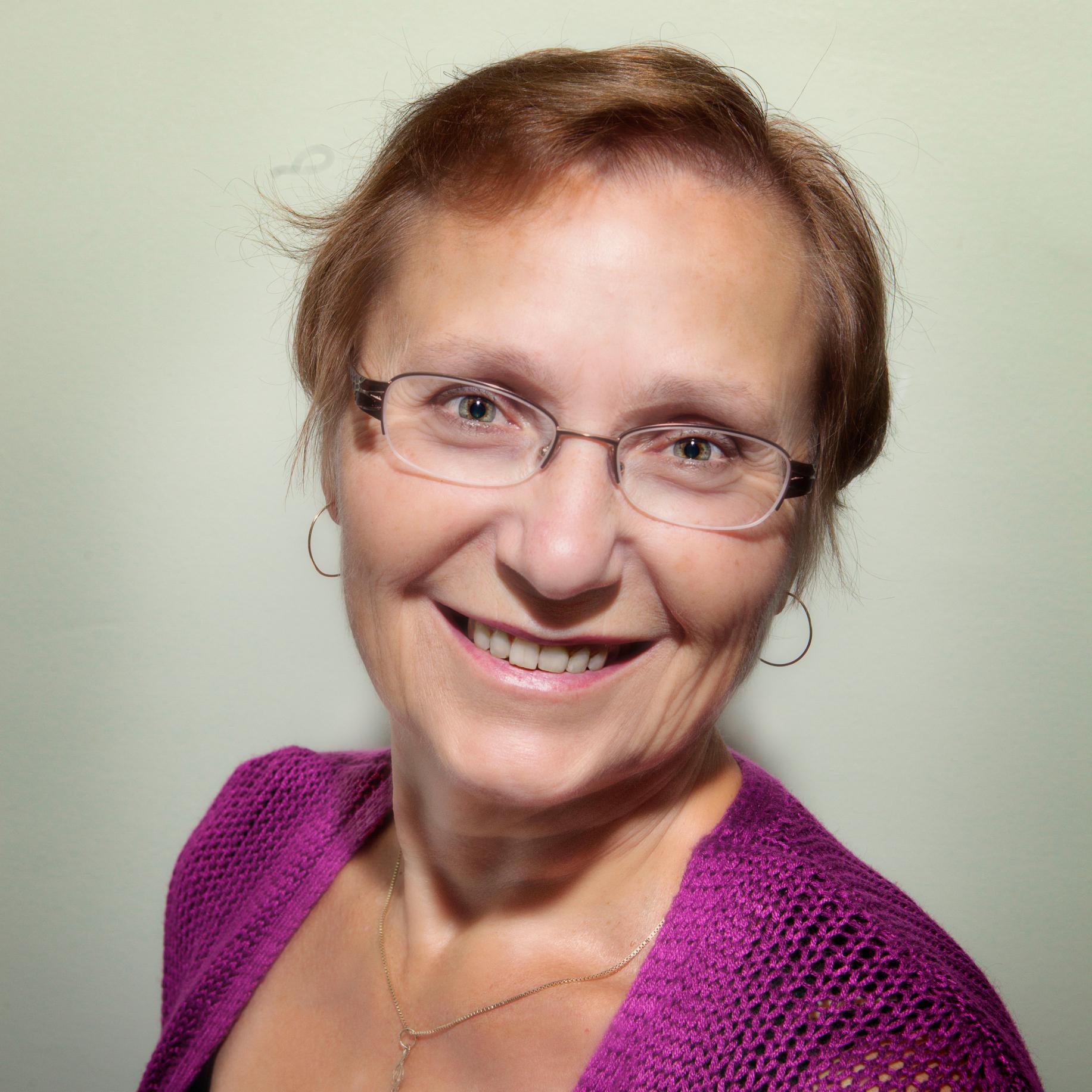 BobbiJunior1's profile picture. Author of The Reluctant Caregiver; wife, mother, believer, and life-long learner