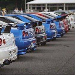 I love cars like surpas rx7 rx8 mx5 evos and skylines i do mechanic work even though I'm 14 would love to be a drifter