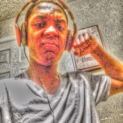 ToliverAntwon's profile picture. i was to born on this bright beauful earth the founder and president of the atidowork just just to open my eye play football in keep praying ❌❌❌