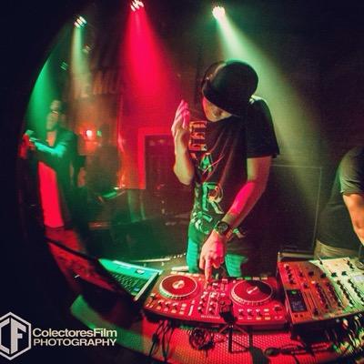 DJ integrante de @venezuelaguettoyouth, Selectah, productor, orgulloso de la vida que Dios me ha dado..
