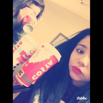 ~~I FOLLLOW BACK ~~ FOLLOW FOR FOLLOW~DAISY JAY ❤️❤️❤️5SOS❤️❤️❤️ Snapchat:ellie4324 Instagram: elzi_kinnish