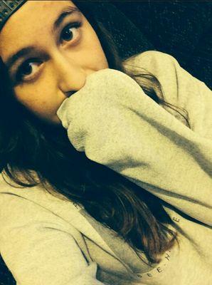 { Honey Scummy } ××× Younow girl ~ I love Bands ××× { 5sos 1D }