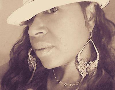 Queen of the Butterflies ;-) 
#GodDriven #GlobalCitizen  #MusicLover #EarthLover #SocEnterpreneur #Woman 
@AreaCode165 @ButtrflyBridge @165SoundChex