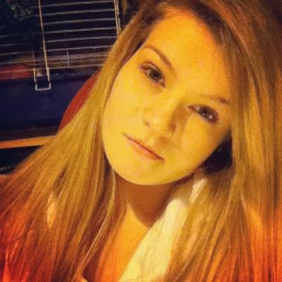 Wanna get to know me follow me