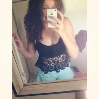 crookedd_youngg's profile picture. people are stupid.