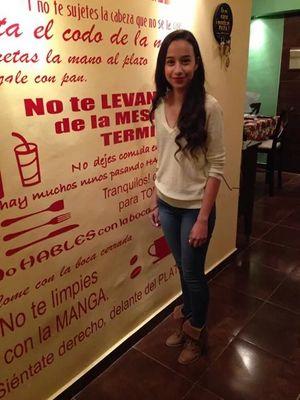 Trabaja por una causa,no por el aplauso,
vive la vida para expresar,no para impresionar.