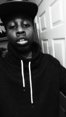 BizZzEontheBeat's profile picture. I'm a rapper who is a Christian. • I am a human billboard •  BizZzE on the Beat Vol. 2 comes out December 31st.