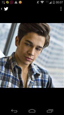 Maithe_jassi.♥
 •||★||13 años*-*
I love u♡||1D||Austin Mahone||Chile♡♡
♥||•Schusterina.•||•Mahomie.