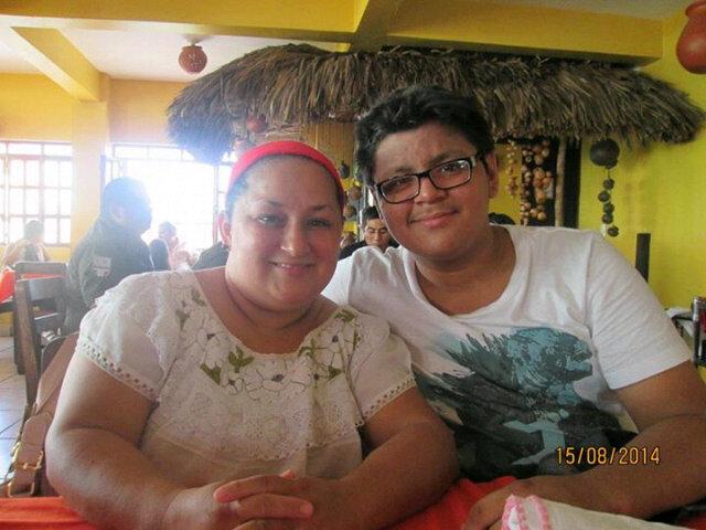XV:), Villahermosa, Videojuegos y Salir con Amigos